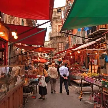 Apartment Casa Mortillaro - The Heart Of Palermo, Ballaro Market