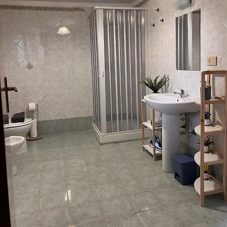 Casa Mortillaro - The Heart Of Palermo, Ballaro Market Apartment *